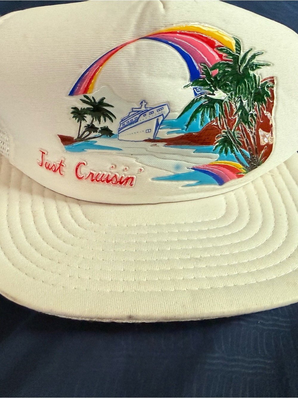 Vintage JUST CRUISIN Snap Back  Mesh Trucker Hat! White 80s 90s Island